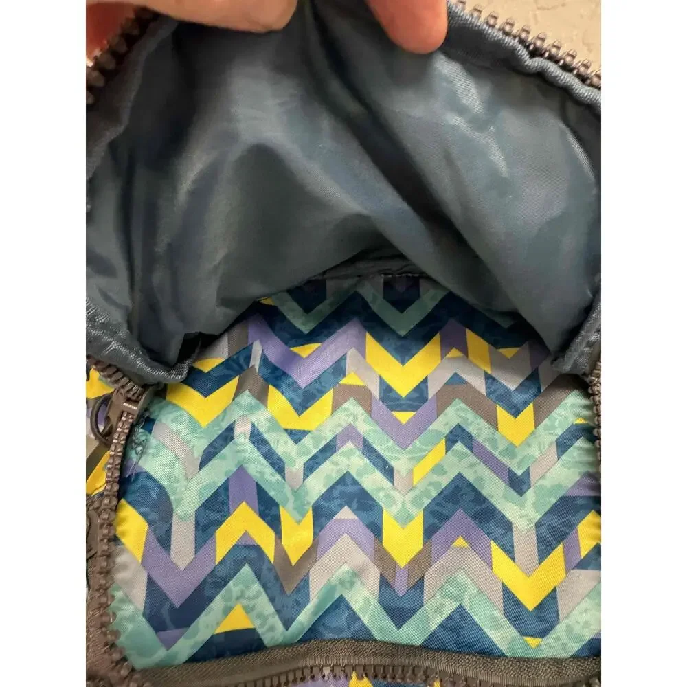 North Bend Multi-Color Chevron Pattern‎ Bucket Backpack